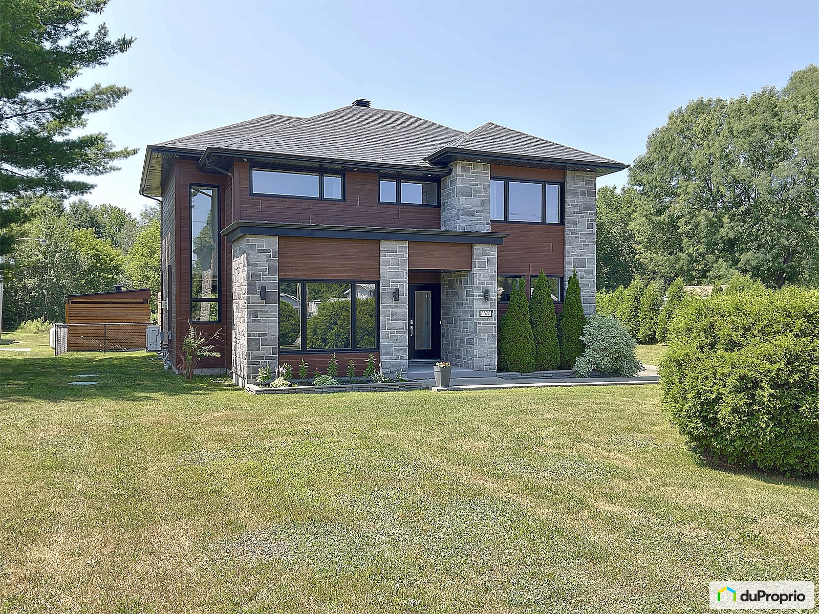 8575 Boulevard Saint Jean — photo 1