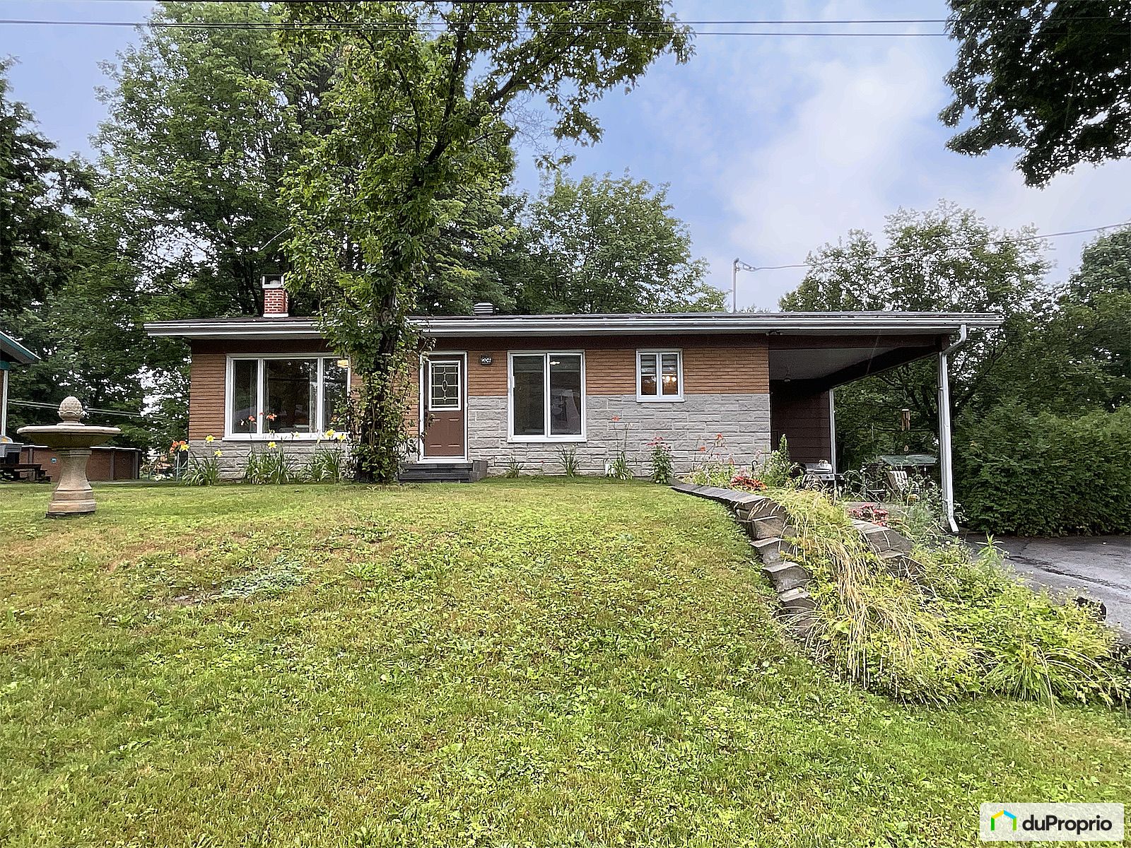 1204 Rue Du Commodore — photo 3