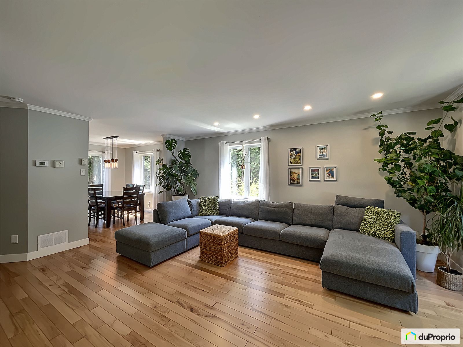 1118 Rue Du Clos Toumalin — photo 3