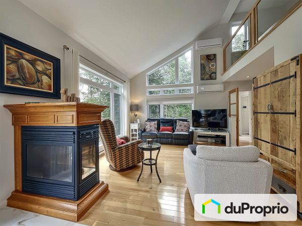 Salon - 600, ch du Lac-Sylvère, St-Donat à vendre