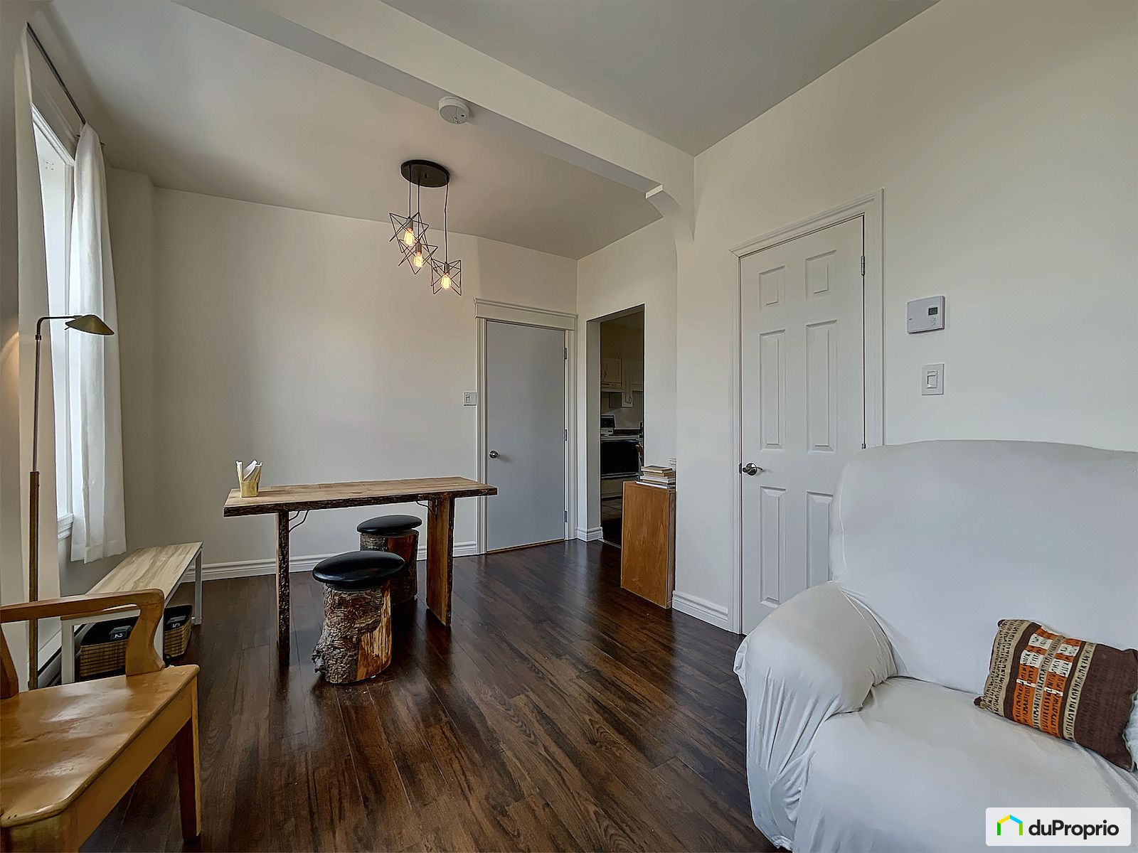 311 Rue Saint Leon — photo 2