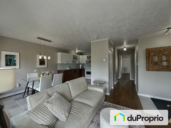 Apartment Living Room - 7-830 rue Hélène-Boullé, Boucherville for sale