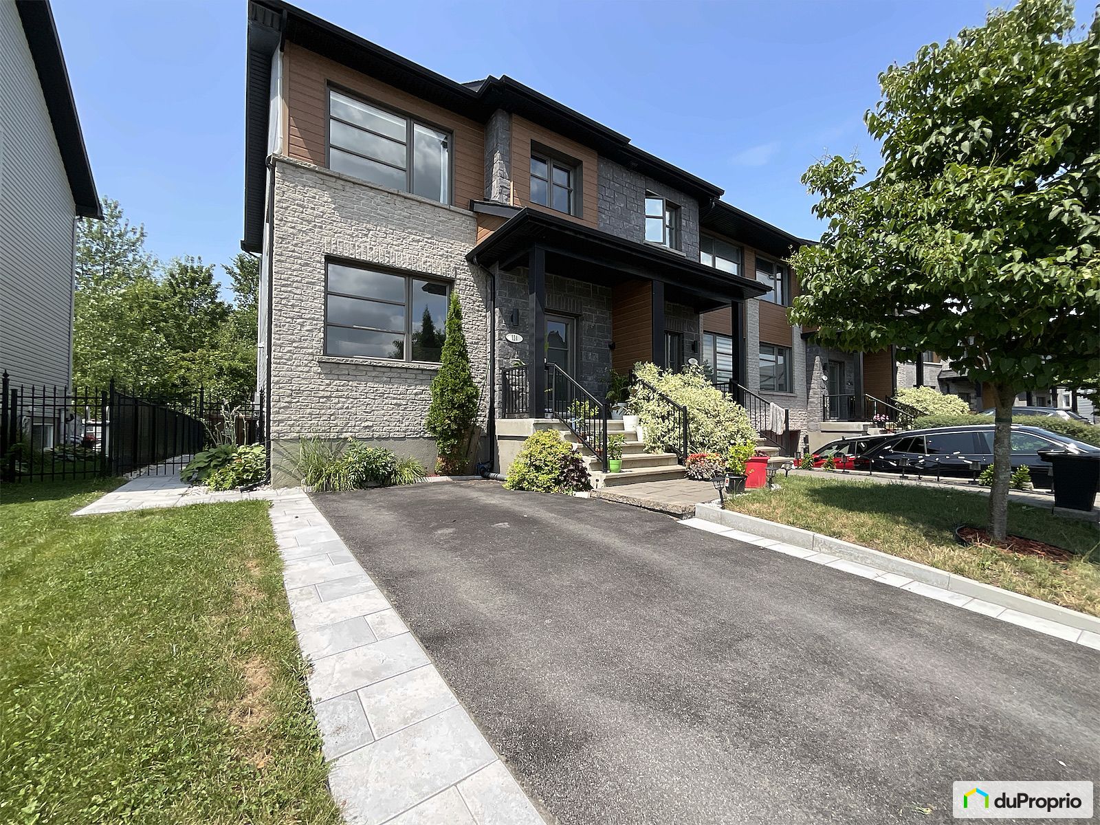 114 Rue Rabelais — photo 1