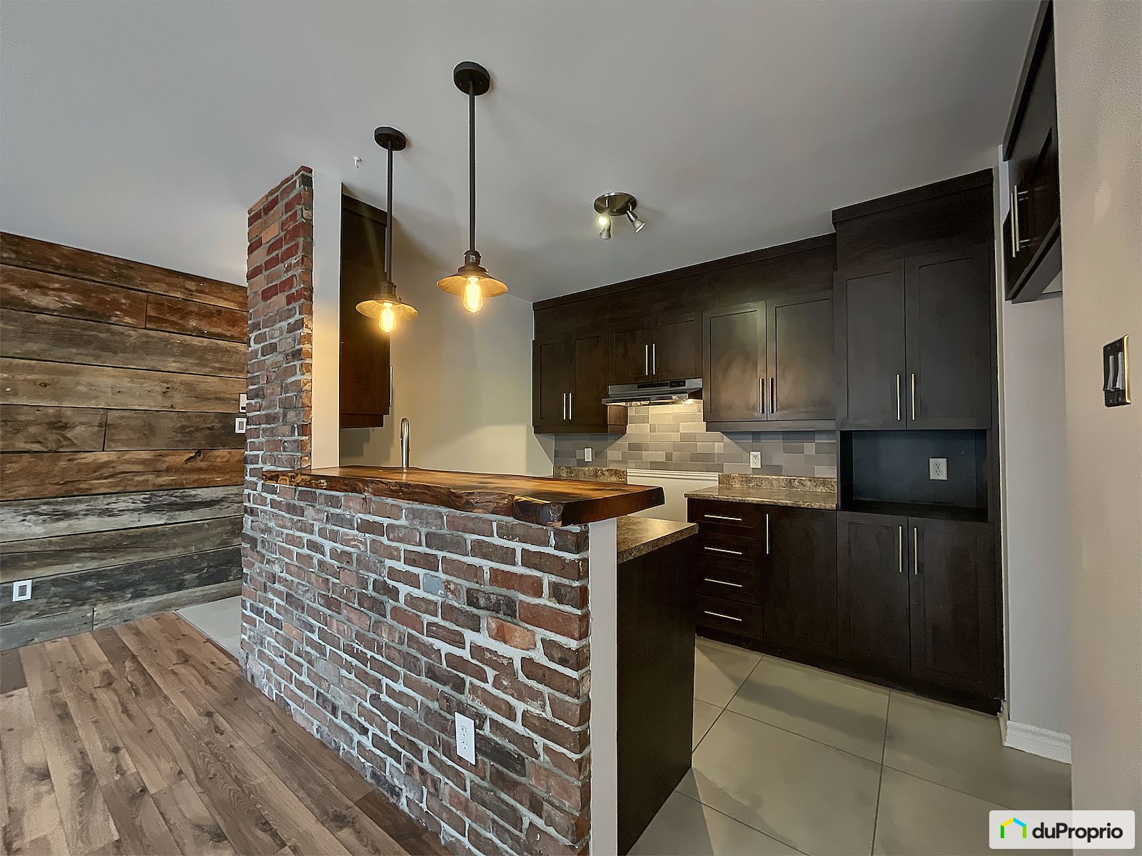 204 5151 Avenue Eliot — photo 3