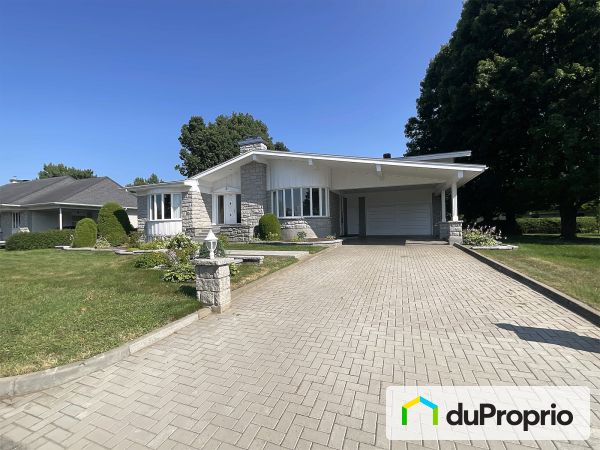 278 avenue des Saules, Ste-Marie for sale