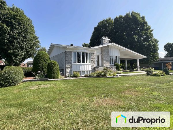 278 avenue des Saules, Ste-Marie for sale