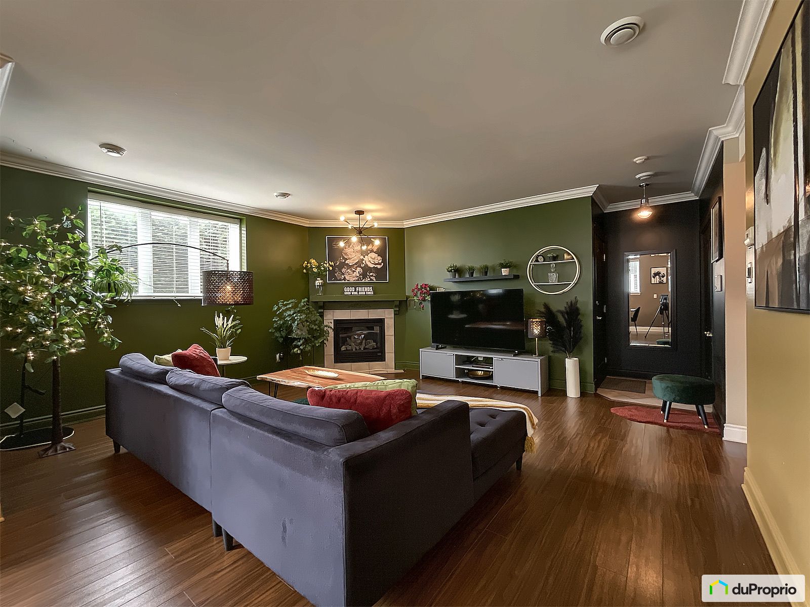 102 212 Rue Deschambault — photo 1