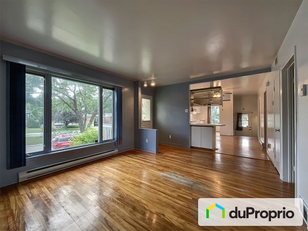 Salon - 628, boulevard Bourassa, St-Jérôme (St-Jérôme) à vendre