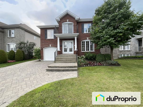 2584, rue de la Caille, Ste-Rose à vendre