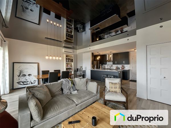 Apartment Living Room - 503-7775 boulevard Saint-Martin Ouest, Ste-Dorothée for sale