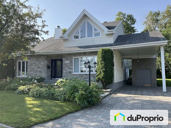 150 rue D'Alsace, Alma for sale