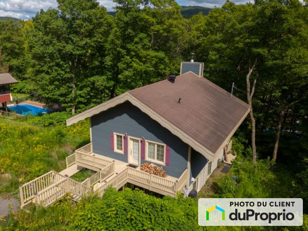 114 chemin de la Miche, Lac-Beauport for sale