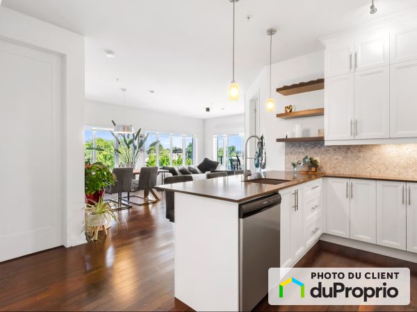 303-8155 boulevard Leduc, Brossard for sale