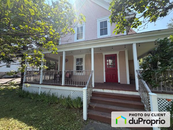 1324 boulevard Jacques-Cartier, Mont-Joli for sale