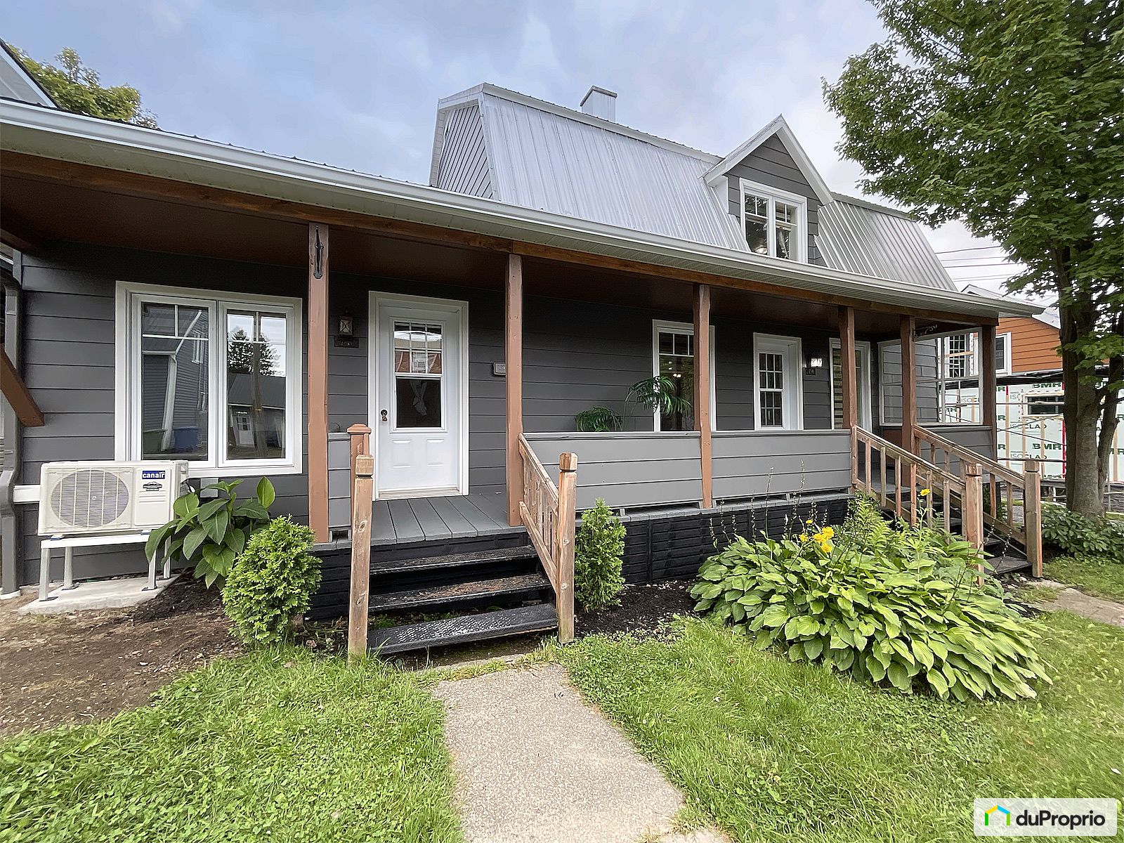 74 76 Rue Prevost — photo 2