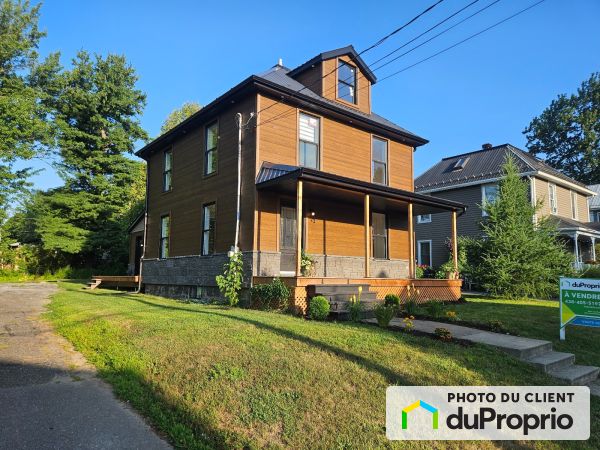 22 rue Lansdowne, Granby for sale