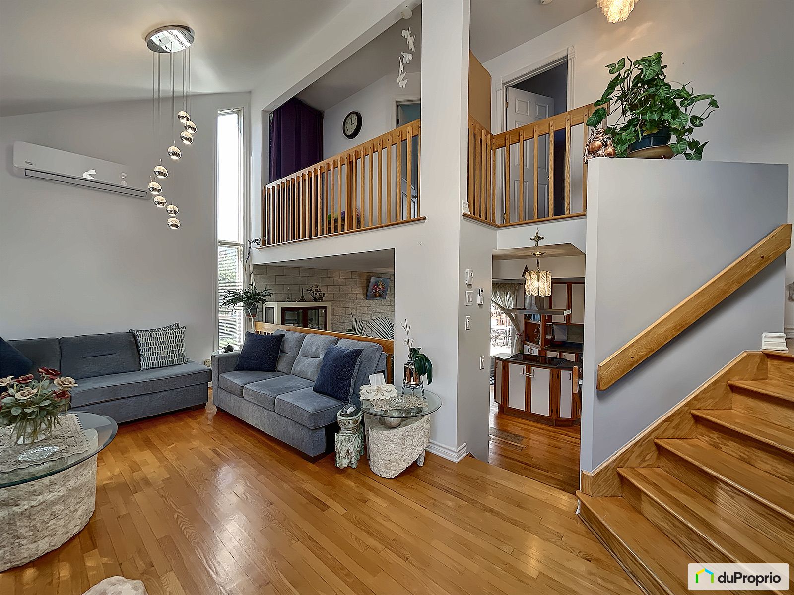 1126 Place Chenard — photo 2