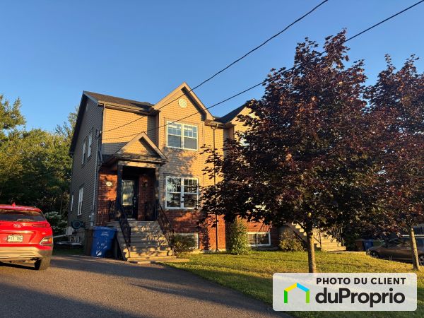 746, rue des Grands-Vents, Magog à vendre