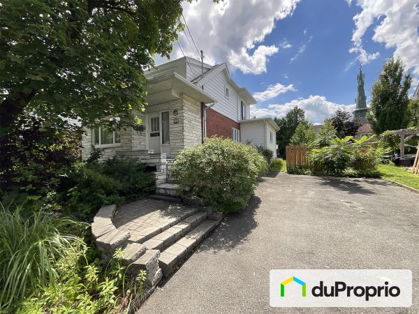 890 rue St-Alexandre, Longueuil (Vieux-Longueuil) for sale