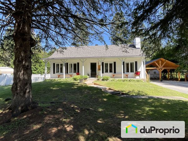 160 rue des Prés, Mont-Tremblant (St-Jovite) for sale