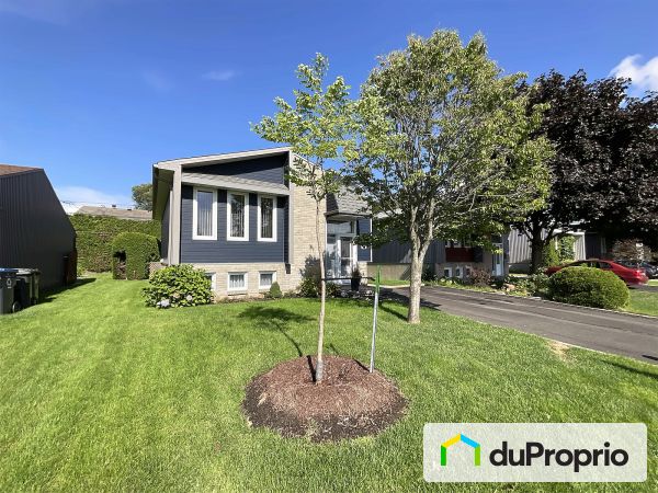 54 rue Thomas-Chapais, Lévis for sale