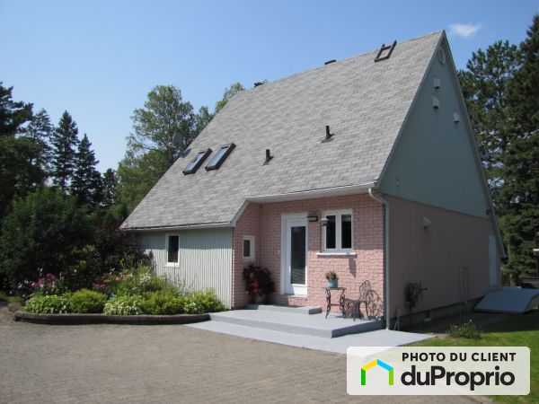 5820, boulevard Talbot, Chicoutimi (Laterrière) à vendre