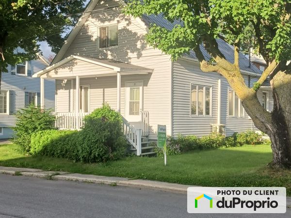 30, rue Beauregard, Ste-Madeleine à vendre
