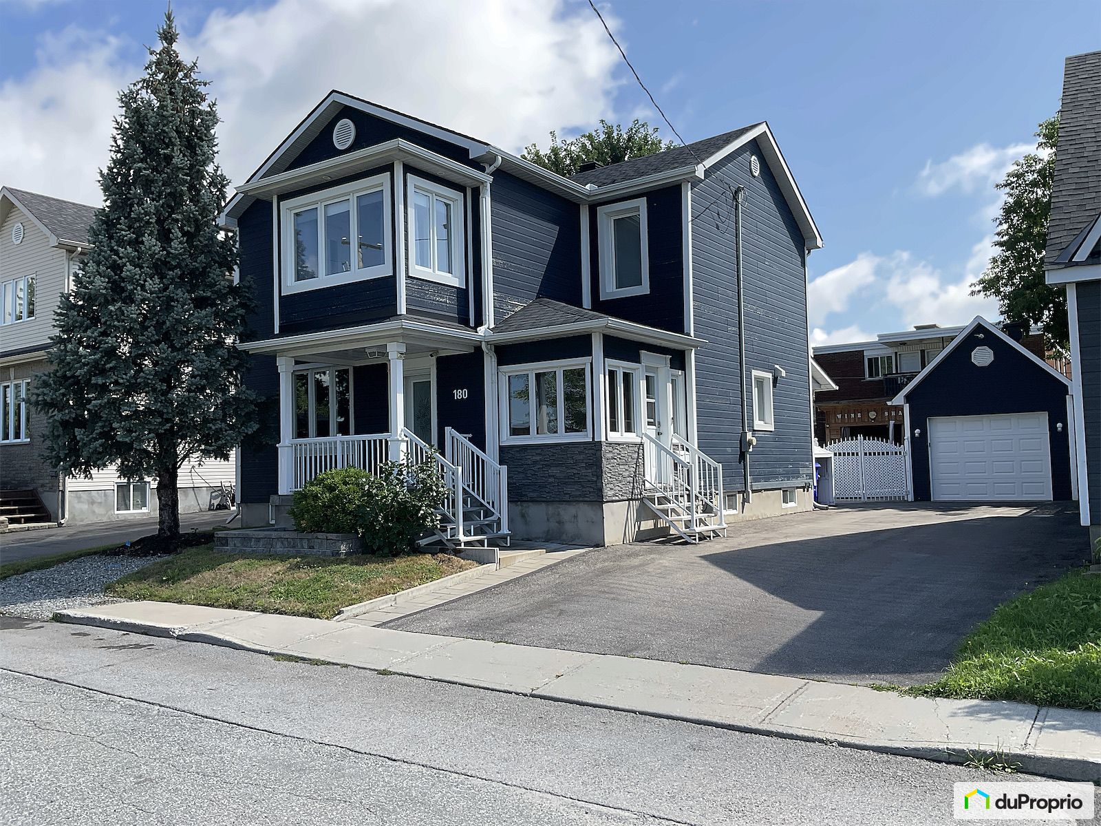 180 Rue Edouard Ellis Est — photo 1