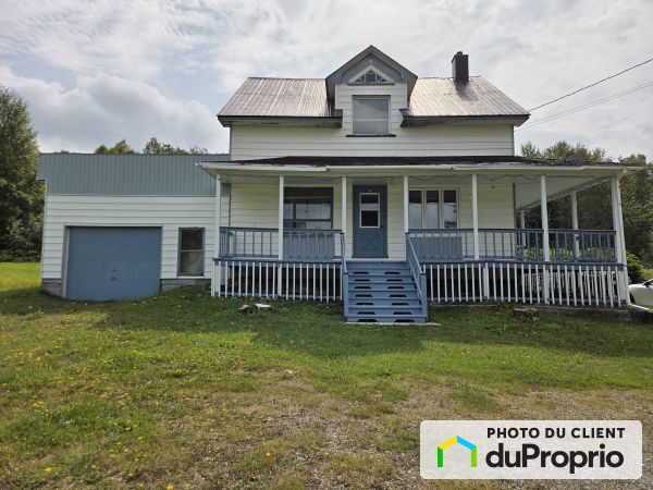 330 chemin Principal, St-Elzéar-De-Temiscouata for sale