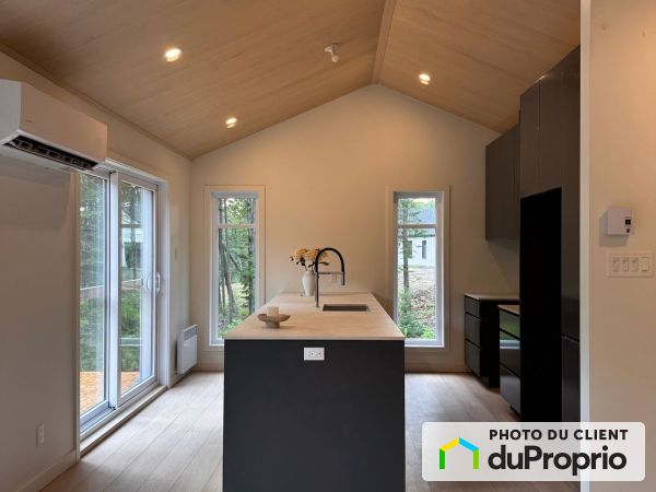 27, rue pagé, Morin-Heights à vendre
