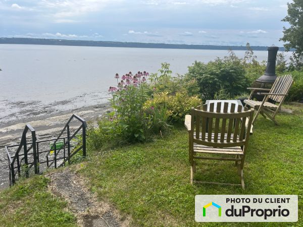 421 route 138, Neuville for sale
