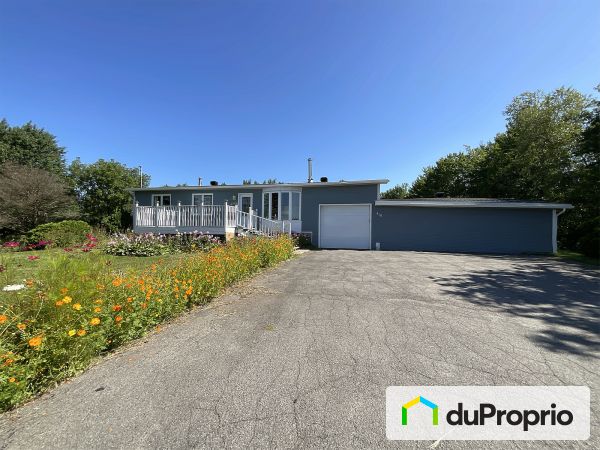 419 rang Kempt, Mont-St-Gregoire for sale