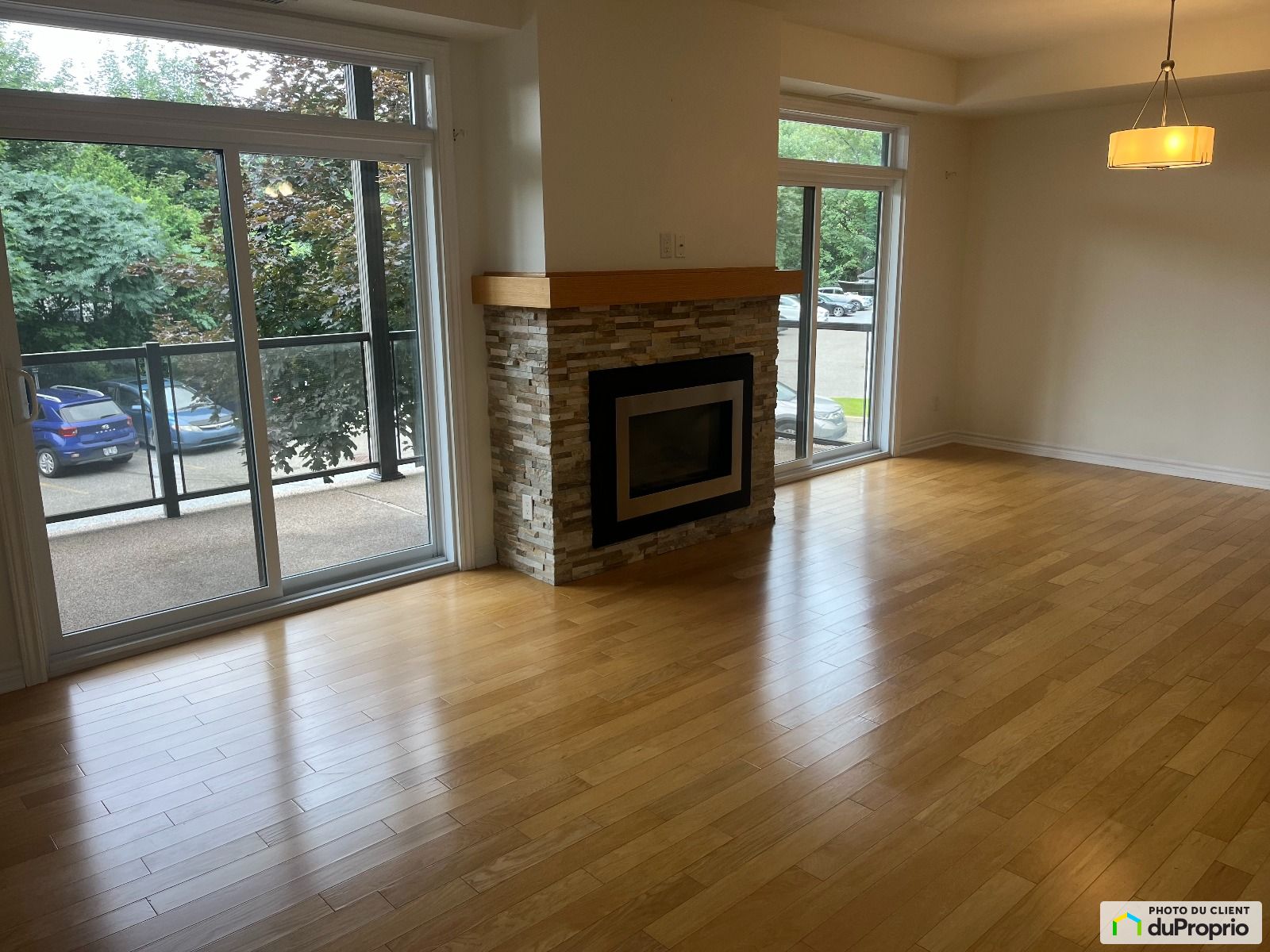 3 1236 Chemin Daylmer — photo 3