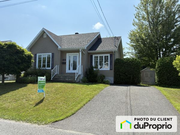 22 rue des Geais-Bleus, Victoriaville for sale