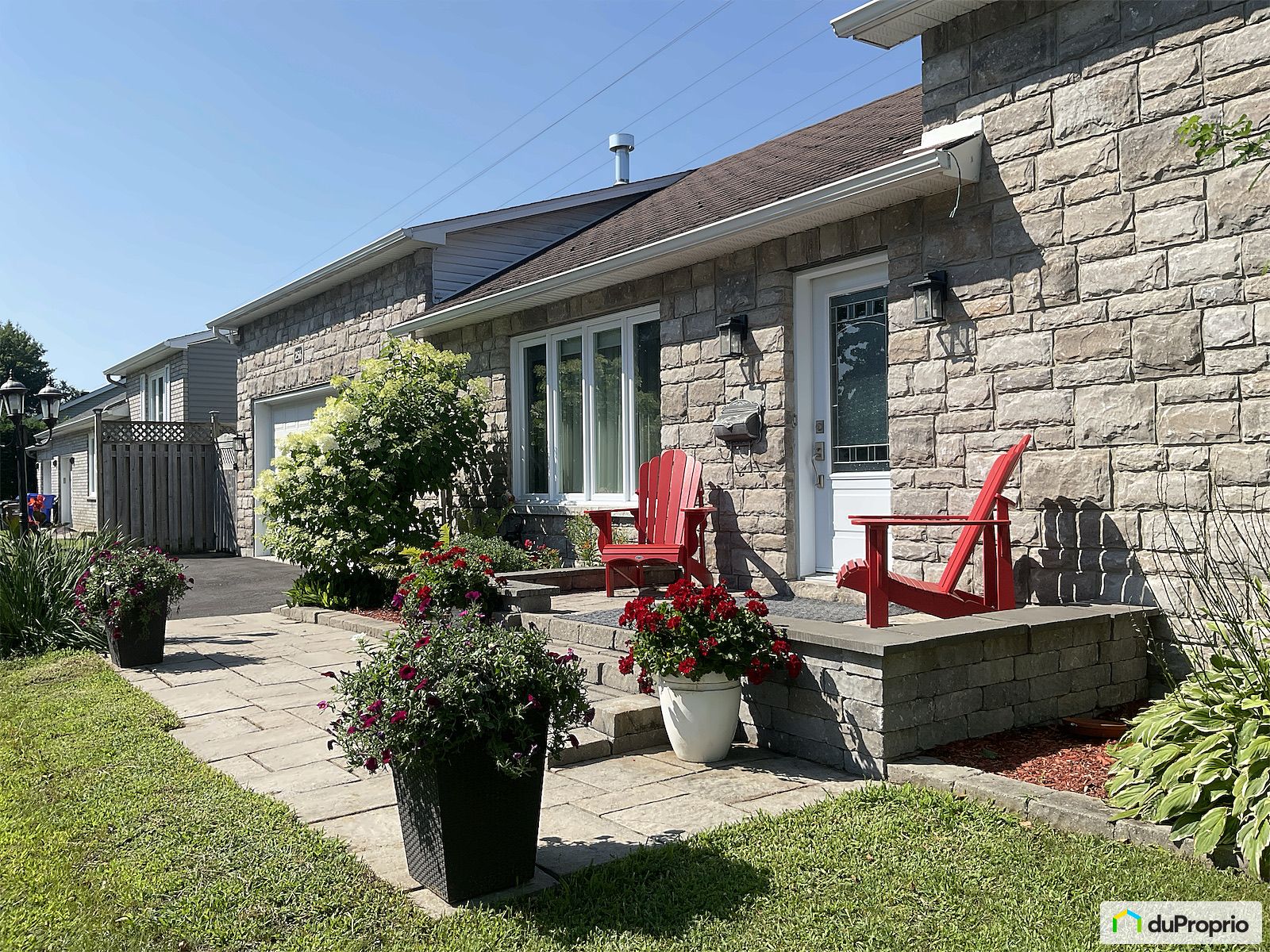256 Rue Bertrand — photo 2