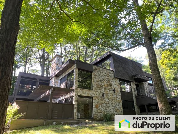 1435, rue des Alouettes, St-Bruno-De-Montarville à vendre