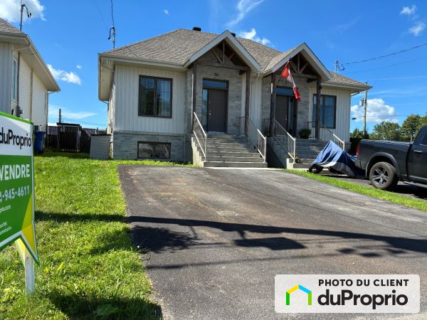 2B rue des Hirondelles, Ste-Clotilde-De-Chateauguay for sale
