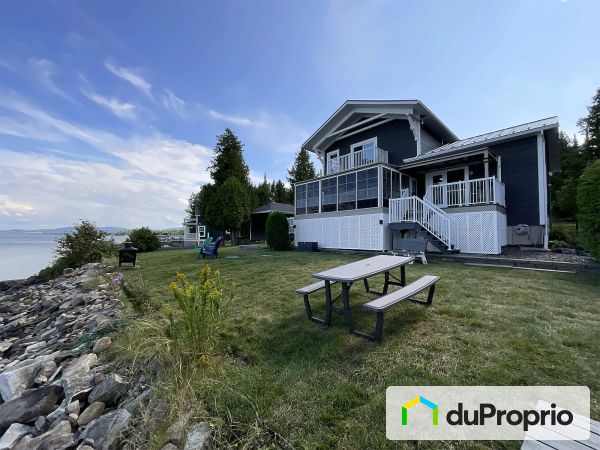 Backyard - 11 chemin Hallé, Sayabec for sale