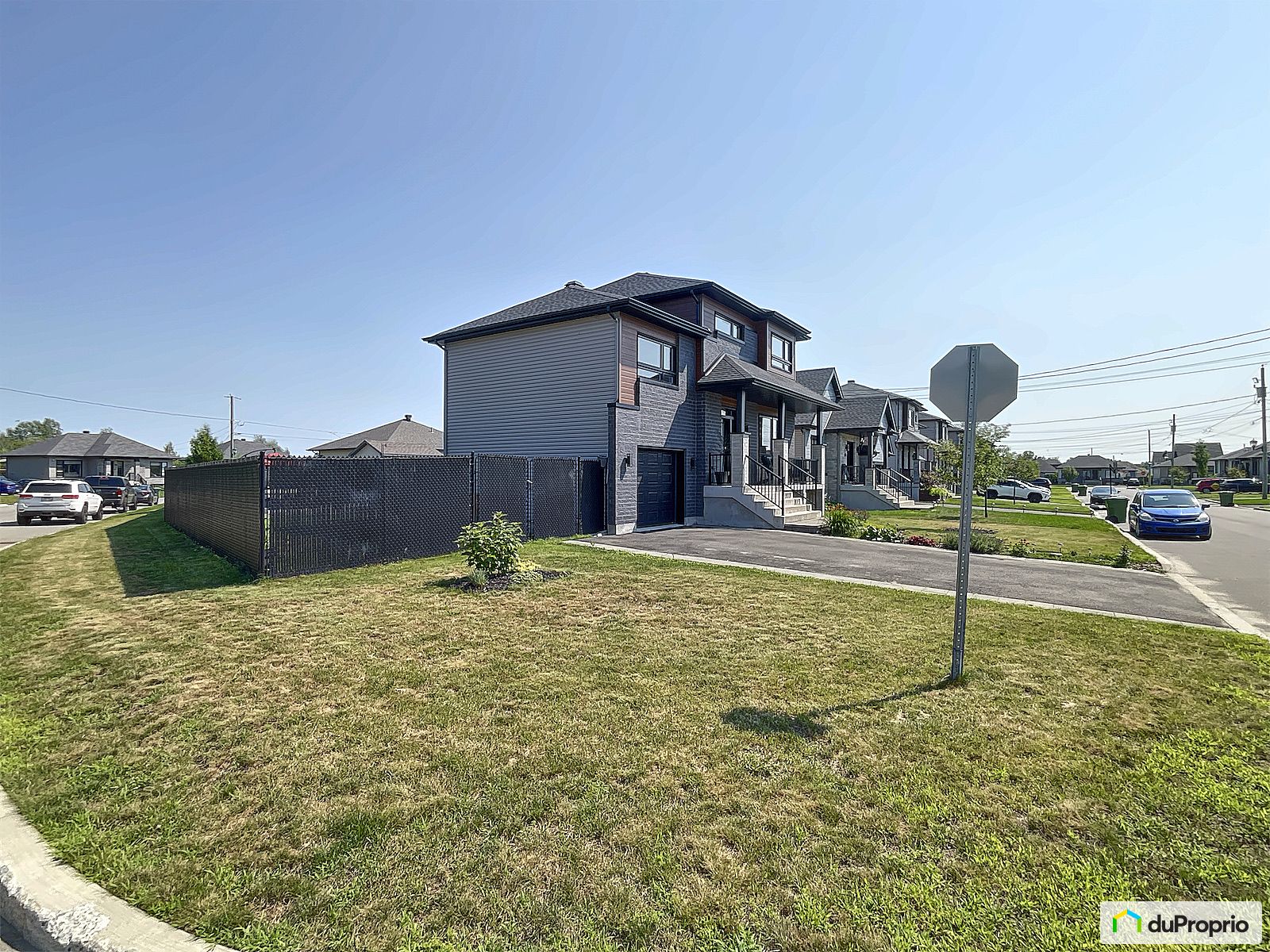 115 Rue De La Prairie — photo 3