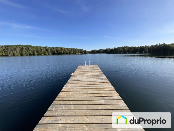 Lake View - 350 chemin du Lac-Teeples, La Pêche for sale