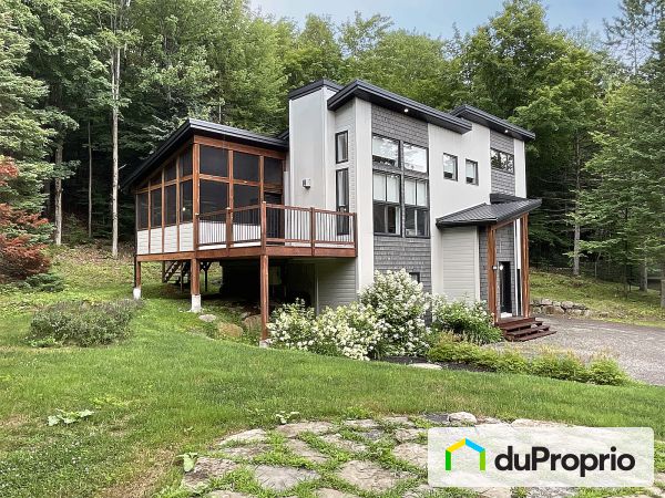 144, rue du Loup-Garou, Morin-Heights à vendre