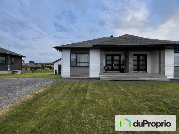121, 38e rue B, St-Georges à vendre