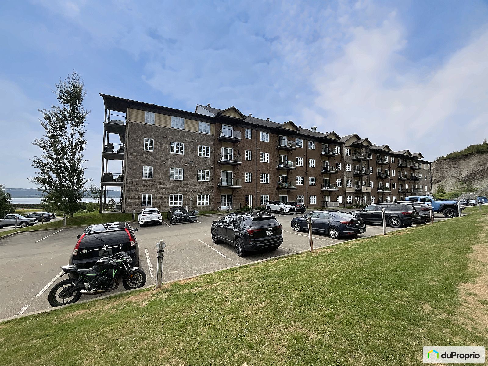 314 524 Cote De Leglise — photo 1