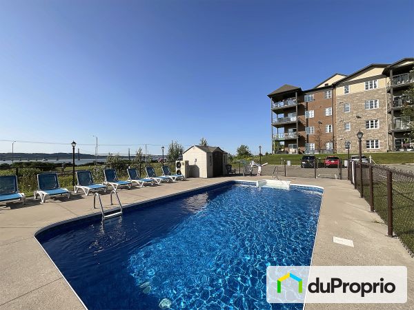 Piscine - 314-524, côte de l'Église, Boischatel à vendre