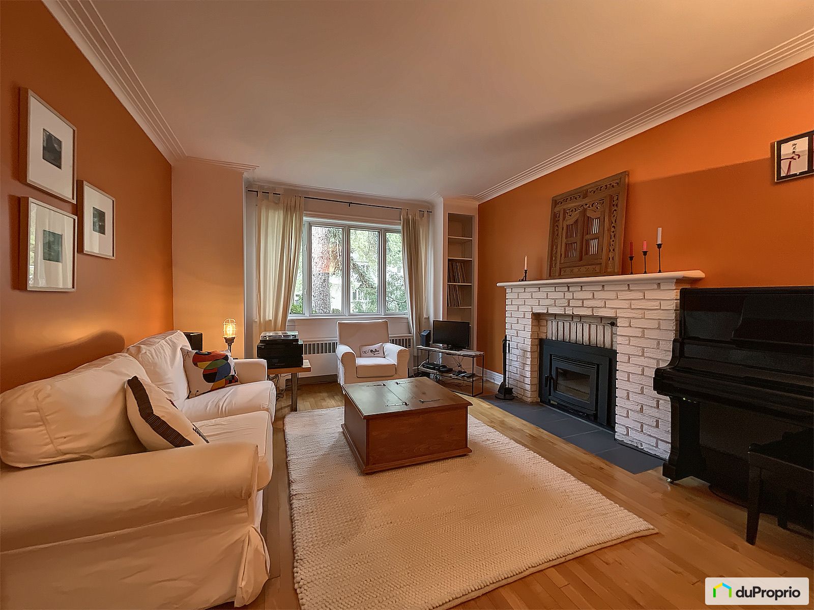 425 Avenue Oak — photo 2