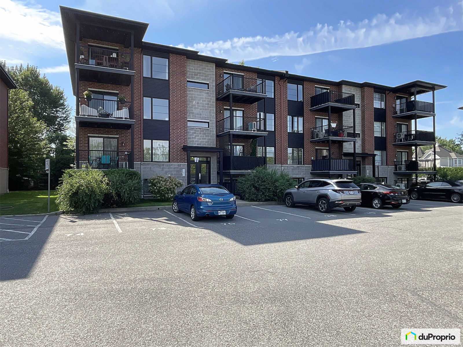 608 147 Rue Principale — photo 1