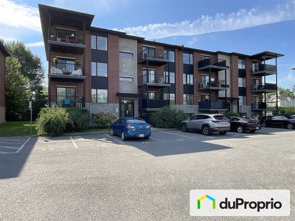 608-147 rue principale, St-Basile-Le-Grand for sale