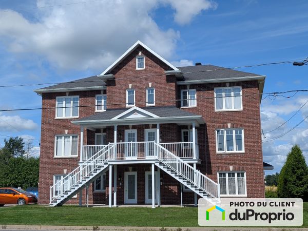 2-103 rue des Pionniers, Pont-Rouge for sale