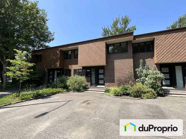 3636 rue Pélissier, Ste-Foy for sale
