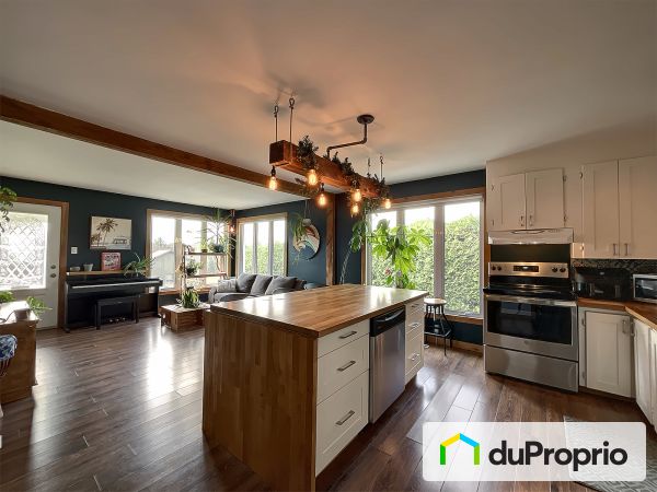 875 95e rue, St-Georges for sale
